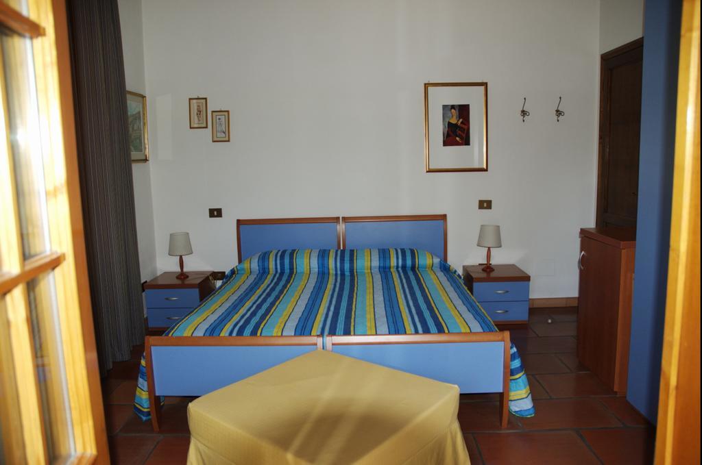 Affittacamere Villa Delia Lucca Szoba fotó